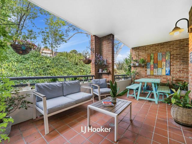 Spacious Three Bedroom Retreat with Resort Style Facilities