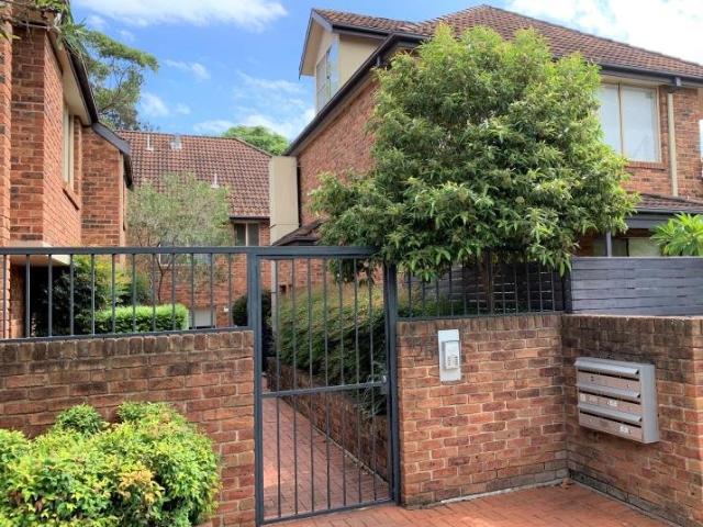 Spacious Three Bedroom Townhouse