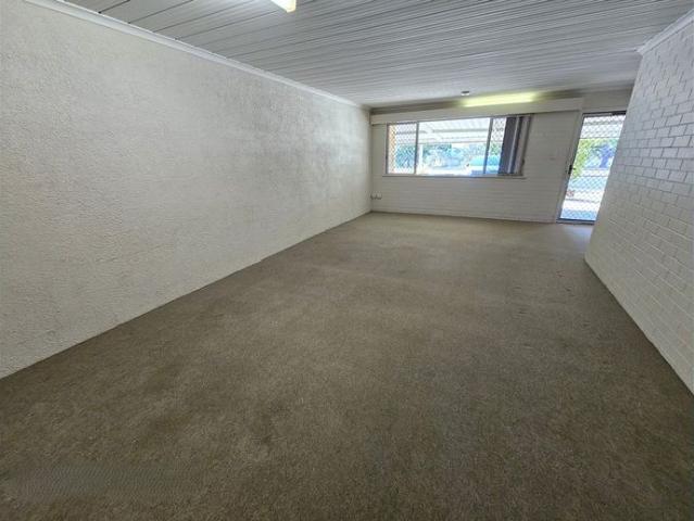 Spacious Three bedroom Townhouse