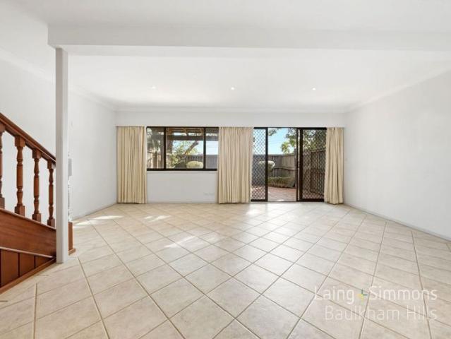 Spacious Three Bedroom Townhouse with One Common Wall! Near Express Buses, Shops and Schools
