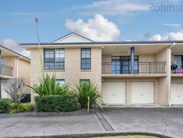 Spacious Three Bedroom Townhouse with Double Garage