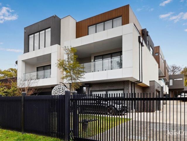 Spacious Three Bedroom Townhouse with Double Garage and Multiple Balconies