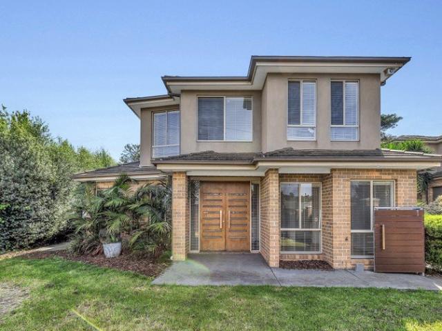 Spacious Three Bedroom Townhouse in a Convenient Westmeadows Location