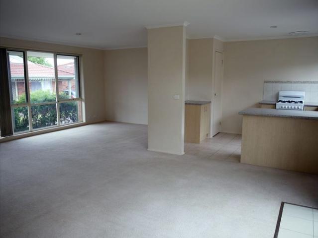 Spacious Three Bedroom Unit in a Quiet Court Location