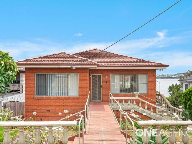 SPACIOUS THREE BEDROOM VILLA WITH STUDY IN THE HEART OF PRIMBEE