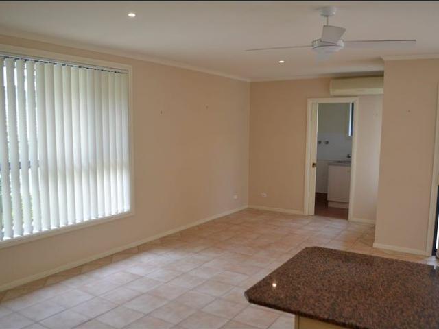 Spacious Three Bedroom Villa with Outdoor Living