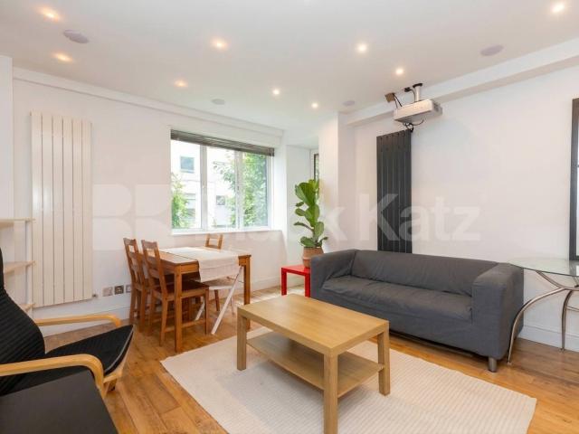 Spacious three double bedroom apartment set within the popular Kilburn Gate, NW6 area
