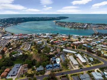 Spacious Three Level Living in Central Merimbula