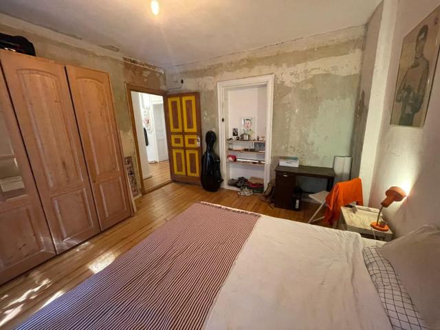 Spacious three room flat in Wilmersdorf Schöneberg
