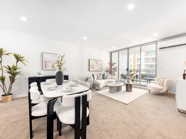 Spacious Three + Study Apartment in CWPS Catchment