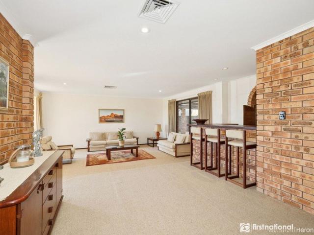 Spacious Timeless Masterpiece on 856sqm in RHSZ