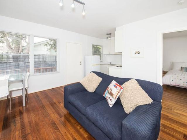 SPACIOUS | TIDY | PERFECT LOCATION