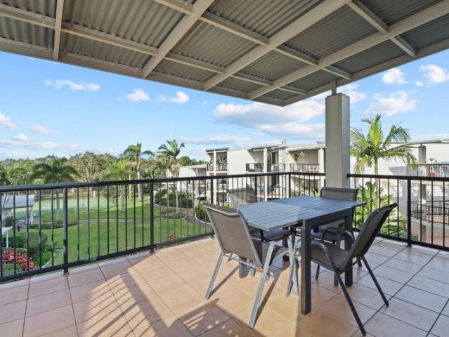Spacious Top Floor Beachfront Apartment Partially Furnished