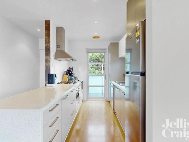 Spacious Top Level Apartment with Stunning City Views