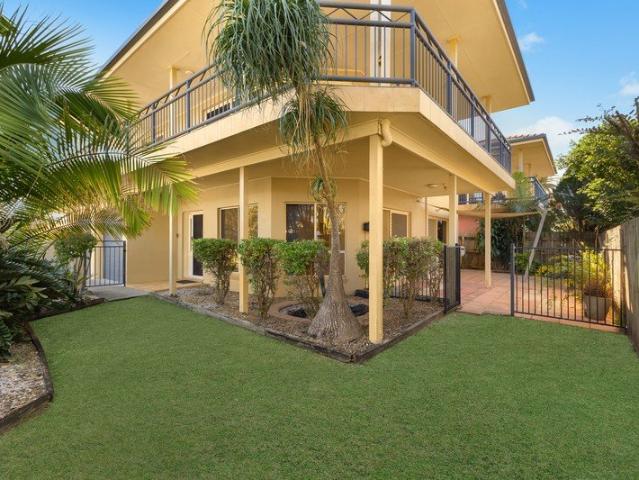 Spacious townhouse