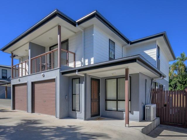 SPACIOUS TOWNHOUSE CLOSE TO BARNEY POINT BEACH…INSTANT RETURNS WITH QUALITY TENANT…WHY WAIT!