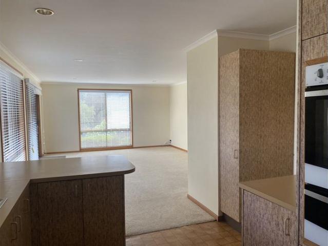 Spacious Townhouse Close To Beach @ Moruya Heads