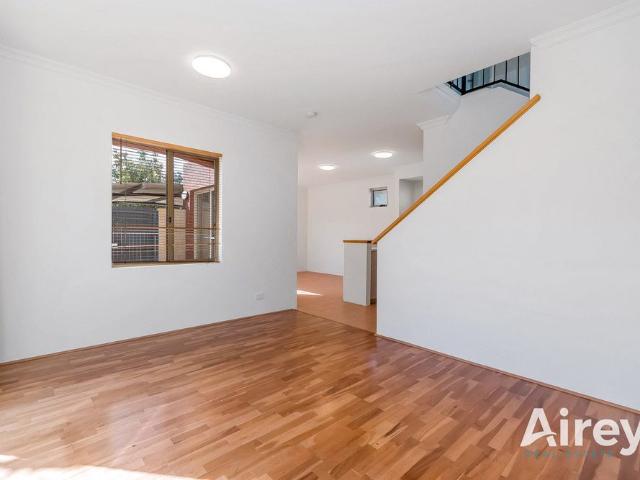 Spacious Townhouse Awaits You!