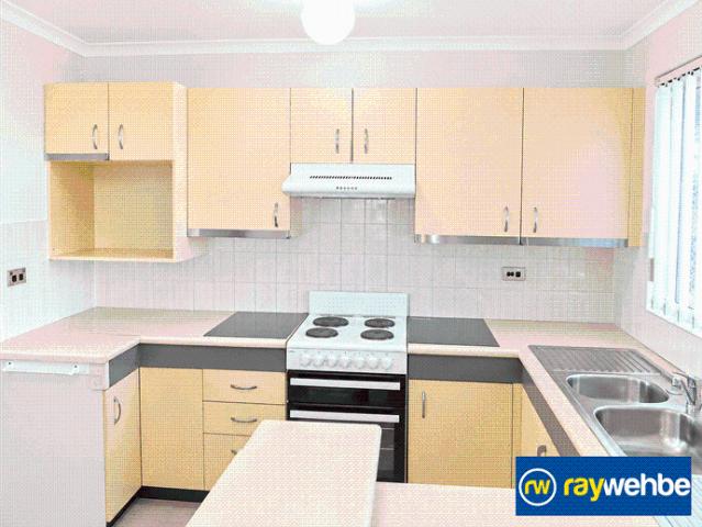 Spacious townhouse in convenient Matraville location
