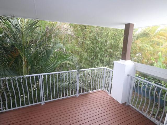 SPACIOUS TOWNHOUSE IN GATED COMPLEX