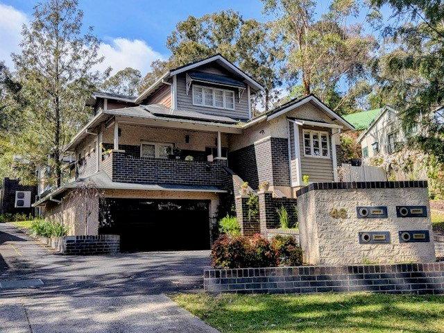 SPACIOUS TOWNHOUSE IN PRIME LOCATION