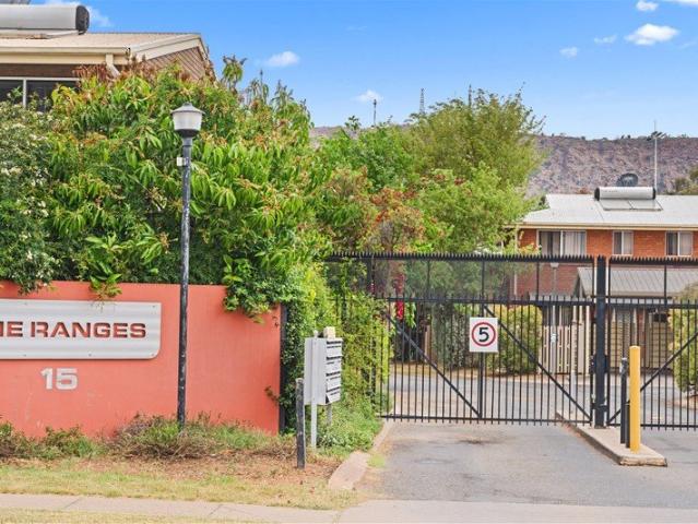 Spacious Townhouse in Range Estate