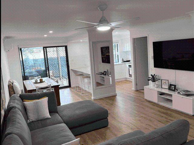 Spacious Townhouse in the Popular Oasis Complex