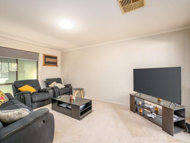Spacious Townhouse Just Moments from the CBD
