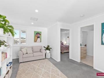 Spacious Townhouse located in sought after area