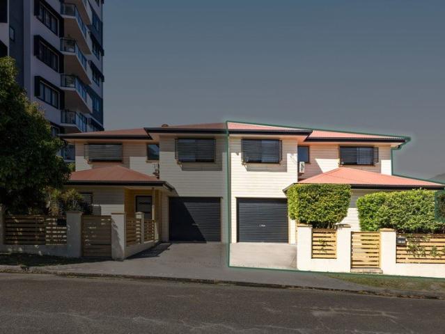 Spacious Townhouse Living in the Heart of Chermside