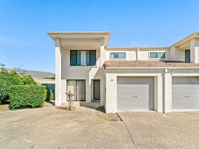 Spacious Townhouse Living with a Generous Backyard