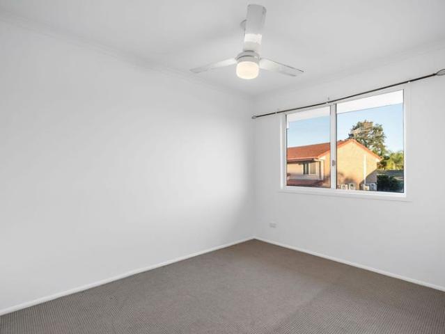 Spacious Townhouse Living with Private Courtyard