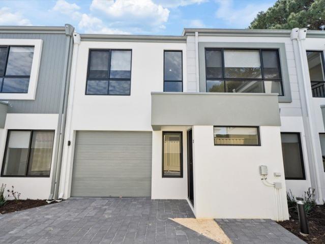 Spacious Townhouse with Modern Comforts