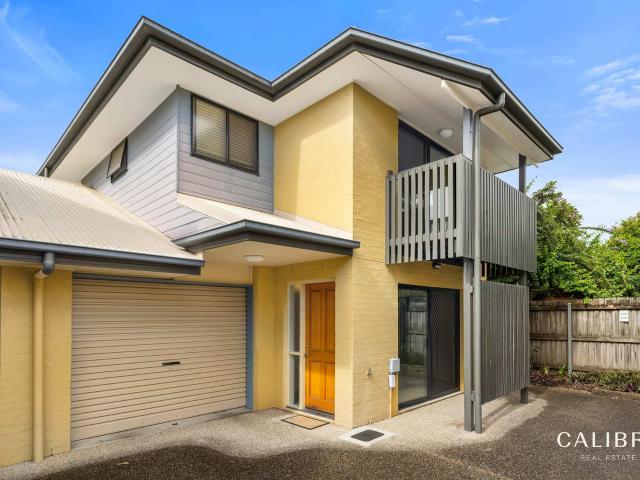 spacious townhouse with private courtyard