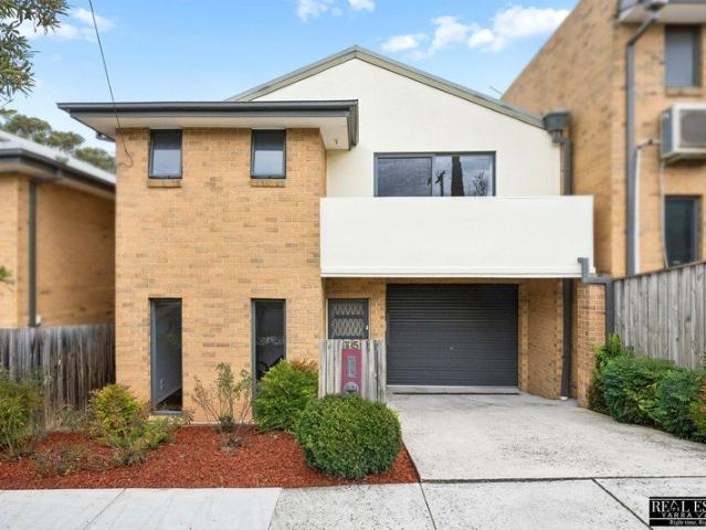 Spacious Townhouse that ticks all the boxes