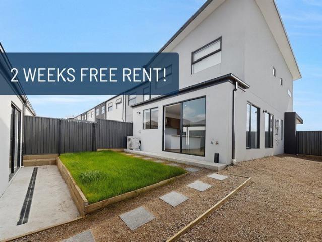 Spacious Townhome With Two Private Ensuites