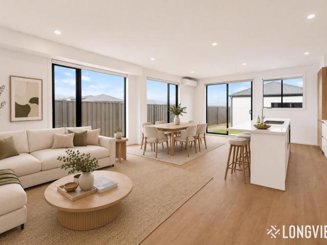 Spacious Townhome With Two Private Ensuites