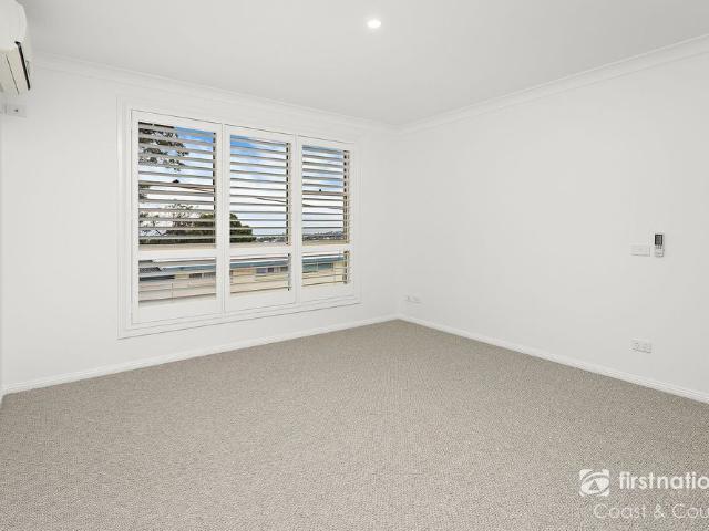 Spacious Tri Level Duplex with Water Views
