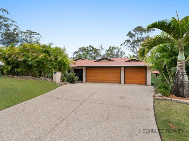 Spacious Tri Level Home with Granny Flat and Triple Garage