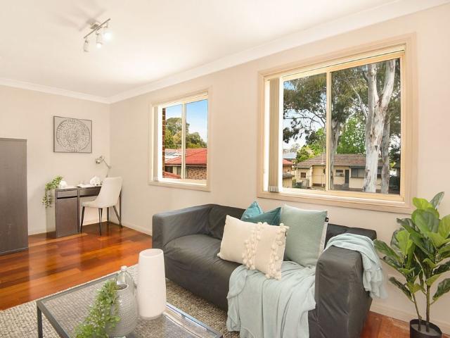 Spacious Two Bedroom Townhouse