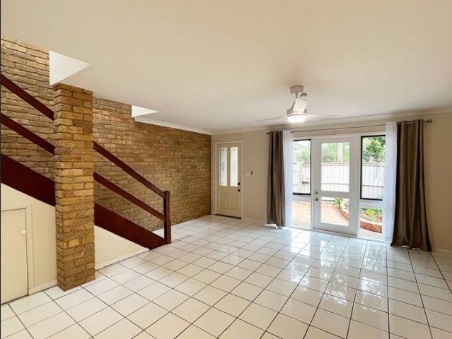 SPACIOUS TWO BEDROOM TOWNHOUSE