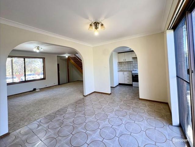 Spacious Two Bedroom Townhouse in Convenient Location