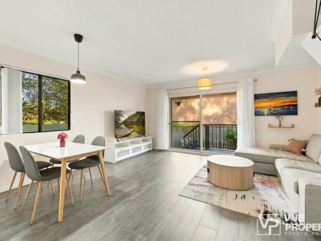 Spacious Two Bedroom Townhouse with Only One Common Wall