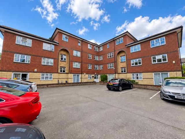 Spacious Two Bedroom, Two Bathroom Apartment with Allocated Parking