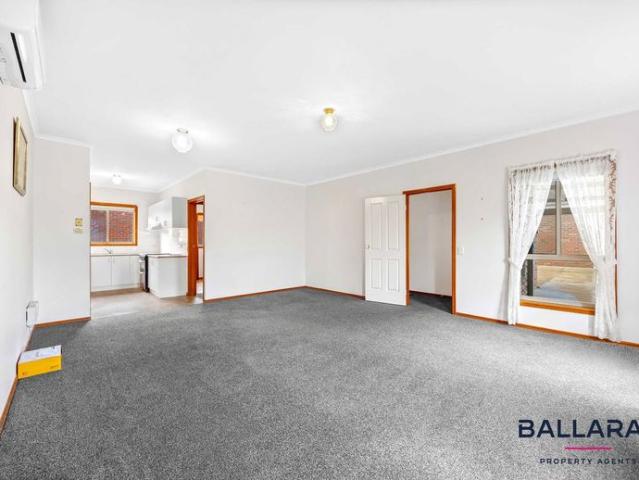 Spacious Two Bedroom Unit Nestled in the Heart of Beautiful Buninyong