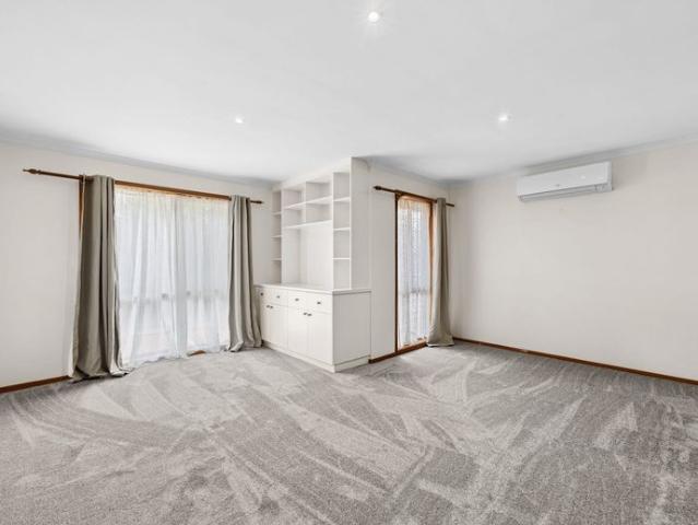 Spacious Two Bedroom Unit in a Prime Sunbury Location