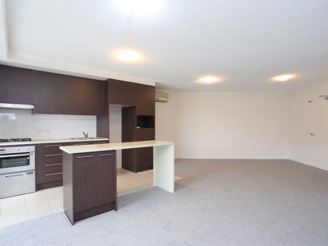 Spacious Two Bedroom unit in an Excellent Location