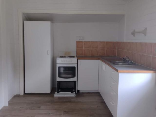 Spacious Two Bedroom Unit in Bundaberg North