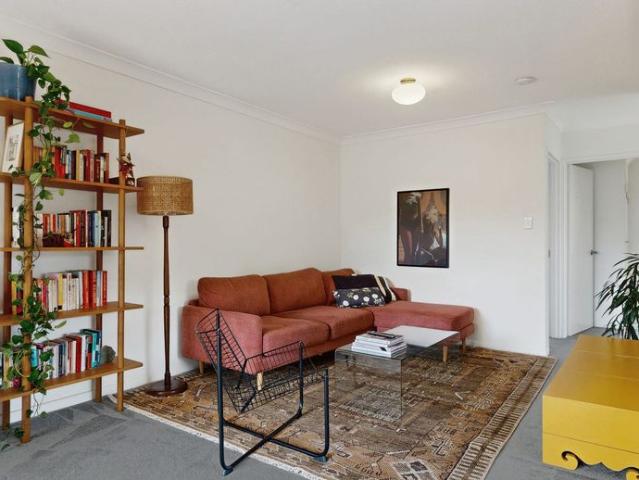 Spacious Two Bedroom Unit with Convenient Tandem Parking