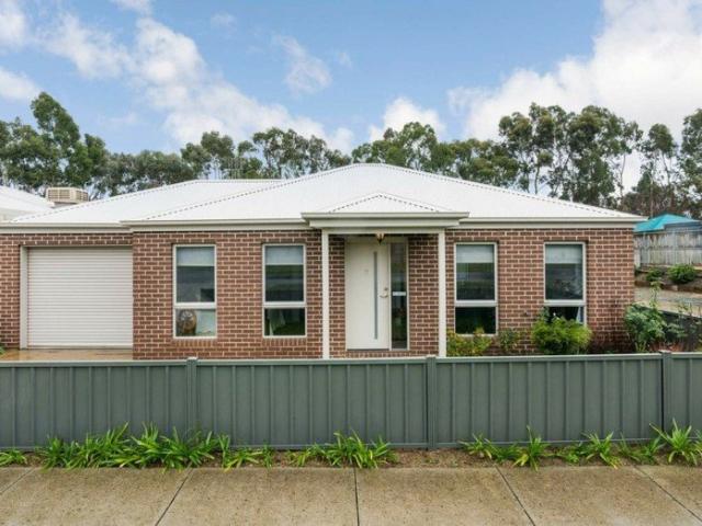 Spacious two bedroom unit!